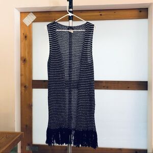 IPERICO Knit Cardigan Duster Vest w/ Tassels in Black White / One Size Fits Most